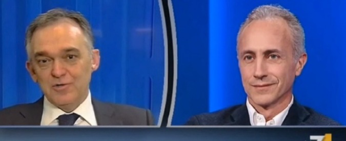 Copertina di Unioni civili, Travaglio vs Rossi (Pd): “Verdini è entrato in maggioranza, ci vuole passaggio al Colle”. “Nessuno snaturamento”