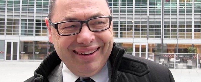 Copertina di Sanità Lombardia, il direttore ciellino: “Nominati dai partiti? Giusto, sta a loro”