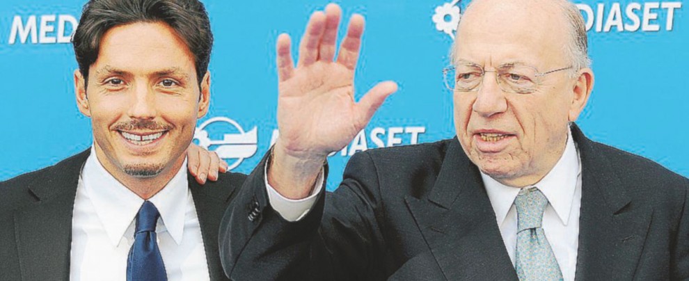 - Pier Silvio Berlusconi con Fedele Confalonieri - Ansa Mediaset, mezzi salvi grazie al governo