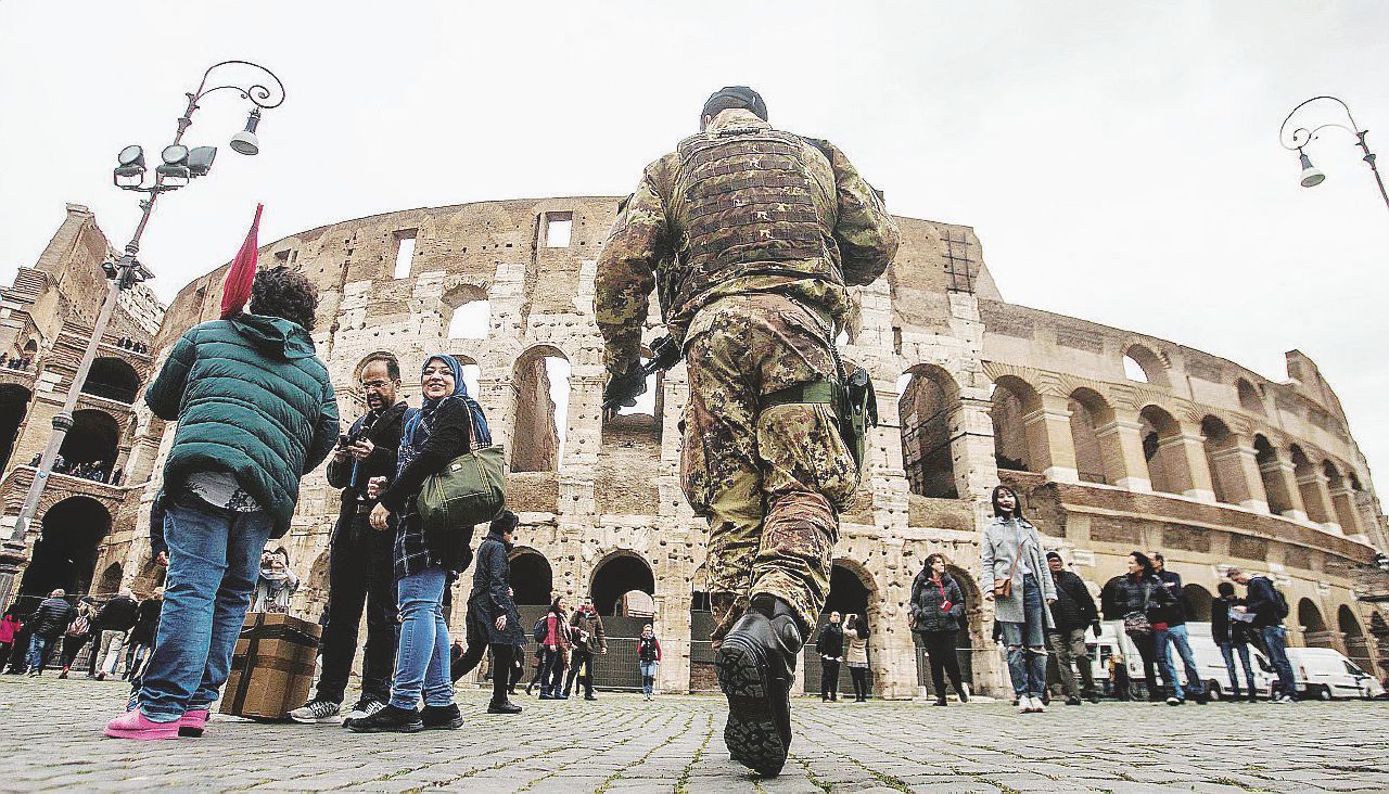 Copertina di Allarme Usa per l’Italia: rischio di nuovi attacchi