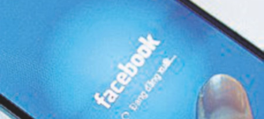 Allerta attentato su Facebook “Scusate, un errore” Allerta attentato su Facebook “Scusate, un errore”