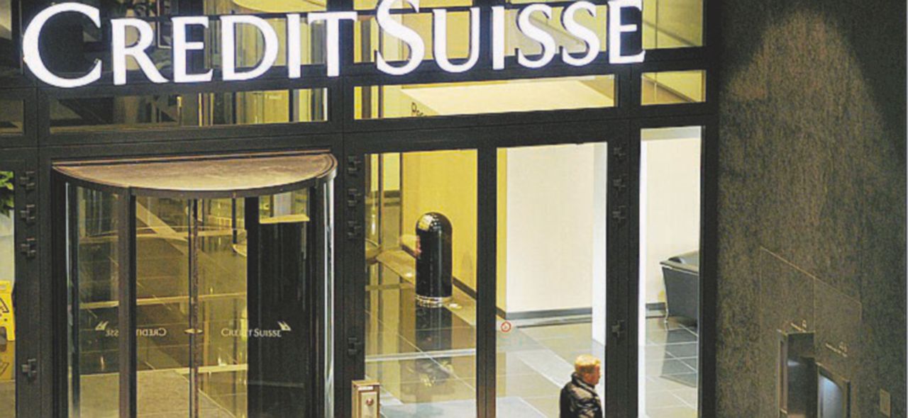 Una filiale Credit Suisse. La banca ha annunciato un peggioramento dei conti - Ansa Una dura traversata nel deserto