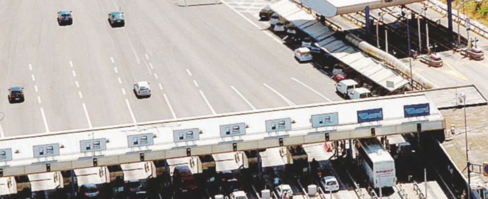 L’oscurità protegge gli utili dei Ras delle autostrade L’oscurità protegge gli utili dei Ras delle autostrade