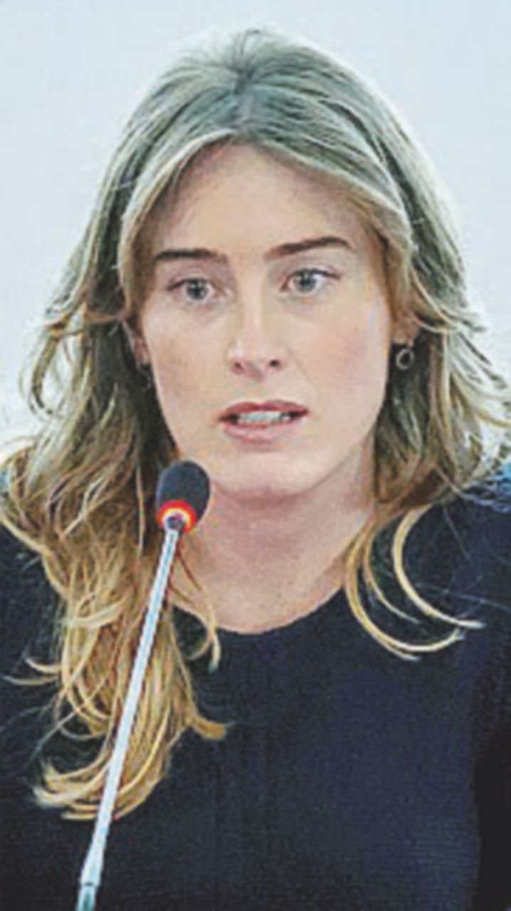Tg pieni, la sfiducia può attendere Tg pieni, la sfiducia può attendere