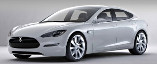 Copertina di Tesla, la Model 3 sarà presentata a fine mese ma non arriverà prima del 2017