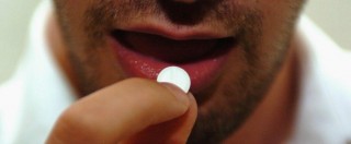Copertina di Tumori, studio Usa: “Rischio inferiore del 15% con piccole dosi di aspirina”