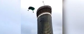 Copertina di Base jumper si lancia da un grattacielo a Londra, il secondo più alto d’Europa