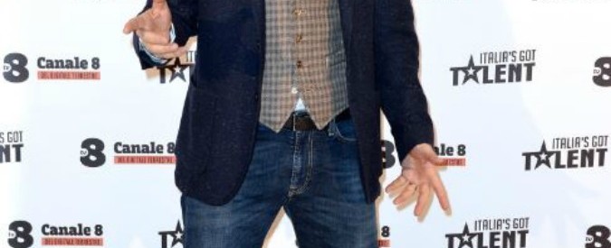 Sanremo 2019, l’anno di Claudio Bisio: il conduttore “simpatico umorista” sul palco dell’Ariston. S’intenderà con “l’altro Claudio”?