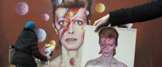 Copertina di Celebrity bond, così le leggende della musica hanno cercato di arricchirsi con la finanza. Ma ci è riuscito solo Bowie