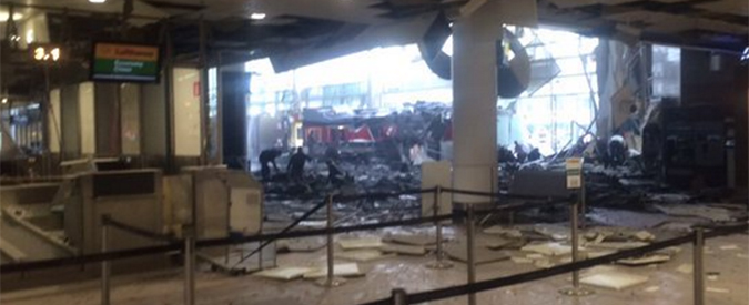 Copertina di Attentati Bruxelles, il video-racconto della mattinata di terrore a Bruxelles