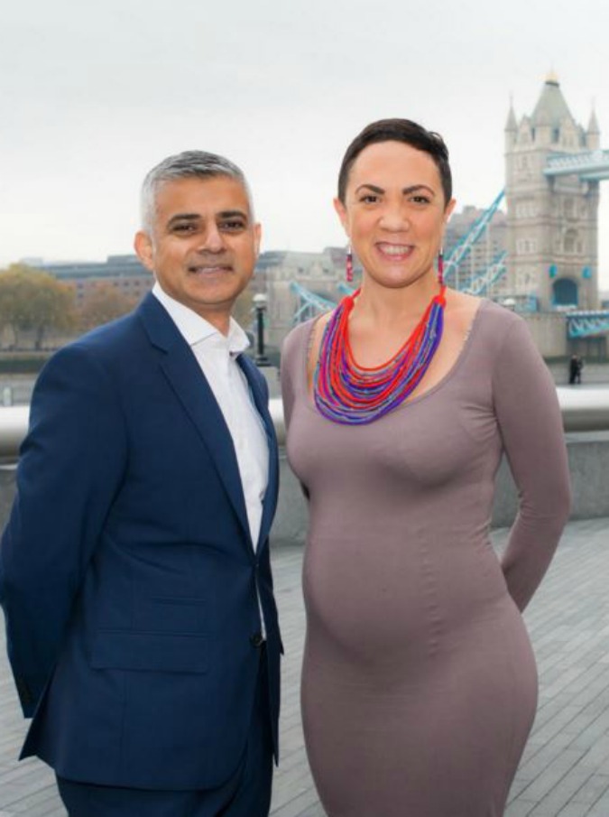 Ivana Bartoletti: 36 anni, incinta di 9 mesi, corre con il candidato sindaco di Londra. “Sulla Meloni commenti orripilanti”