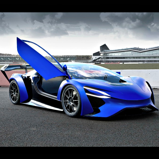 Copertina di Techrules GT96 e AT96, le supercar elettriche cinesi che si ricaricano da sole – FOTO