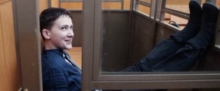 Copertina di Ucraina, la pilota “eroina” Savchenko condannata a 22 anni. “La Russia disponibile a uno scambio di prigionieri”