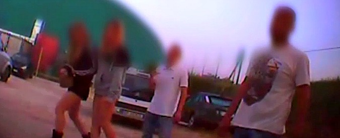 Copertina di Servizio Pubblico, sballo tra coca e pasticche con i giovanissimi della movida romana