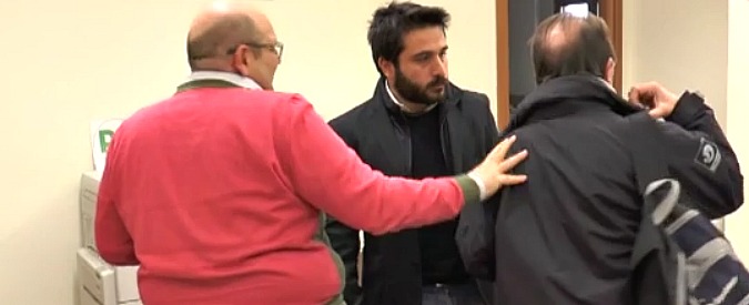 Copertina di Primarie Napoli, ricorso Bassolino respinto: “In ritardo”. I suoi lasciano la sede: “Cavilli”