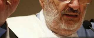 Copertina di Umberto Eco, la richiesta nel testamento: “Non autorizzate convegni su di me per i prossimi 10 anni”