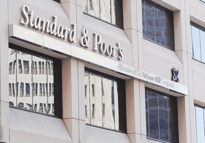 Tripla A - Le agenzie di rating, come Standard & Poor’s, saranno decisive - Ansa Sofferenze bancarie, troppe falle nelle garanzie pubbliche