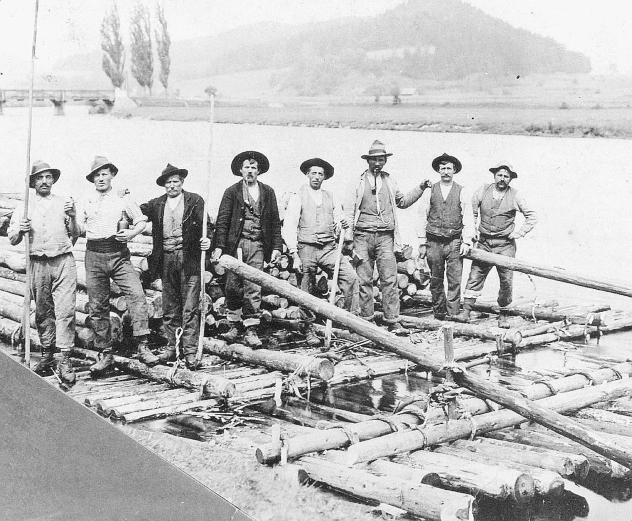 Il Piave mormorava. Prima. Ora se lo mangiano le centrali Il Piave mormorava. Prima. Ora se lo mangiano le centrali