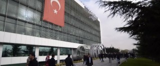 Turchia, nuovo ordine di arresto per Fethullah Gulen. Imam e magnate nemico di Erdogan accusato di terrorismo