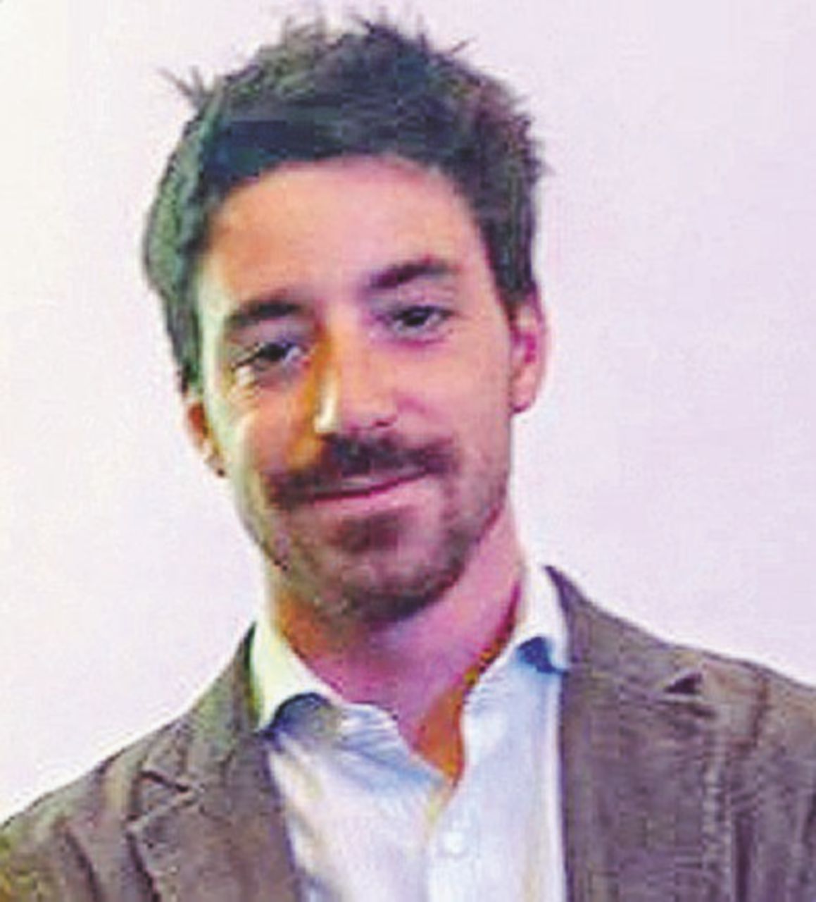 Copertina di La lotta alla mafia passa dal barbiere (e dalle foto di Al Capone da rimuovere)