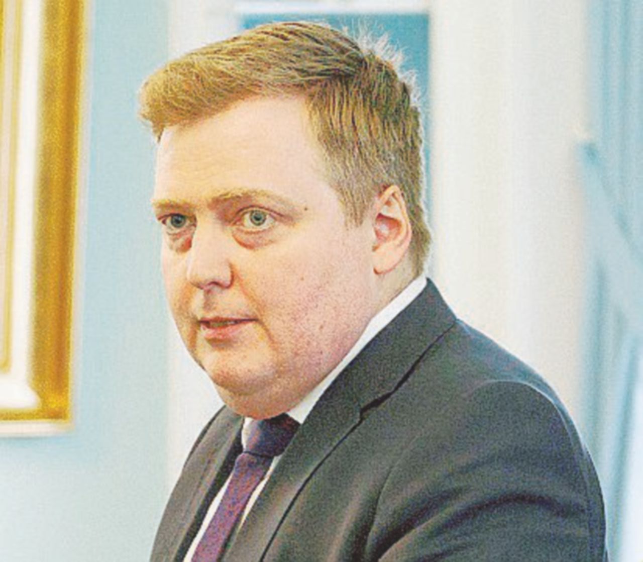 Copertina di Panama Papers, fra teste tagliate e la Fifa nera