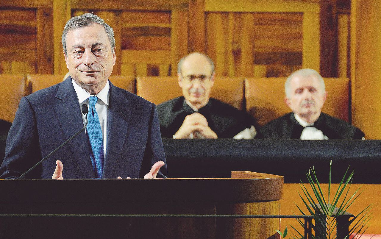 Draghi, la grande paura: “L’Europa non tiene”