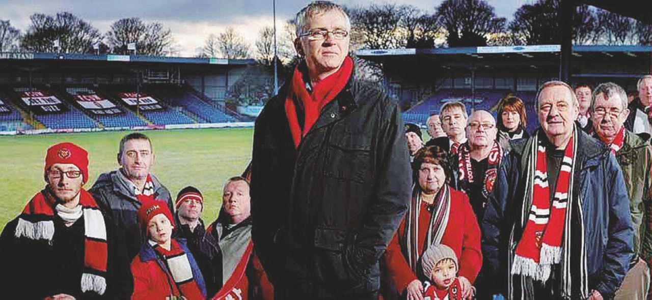 Copertina di United of Manchester, prime sirene  di calcio moderno sul “punk football”