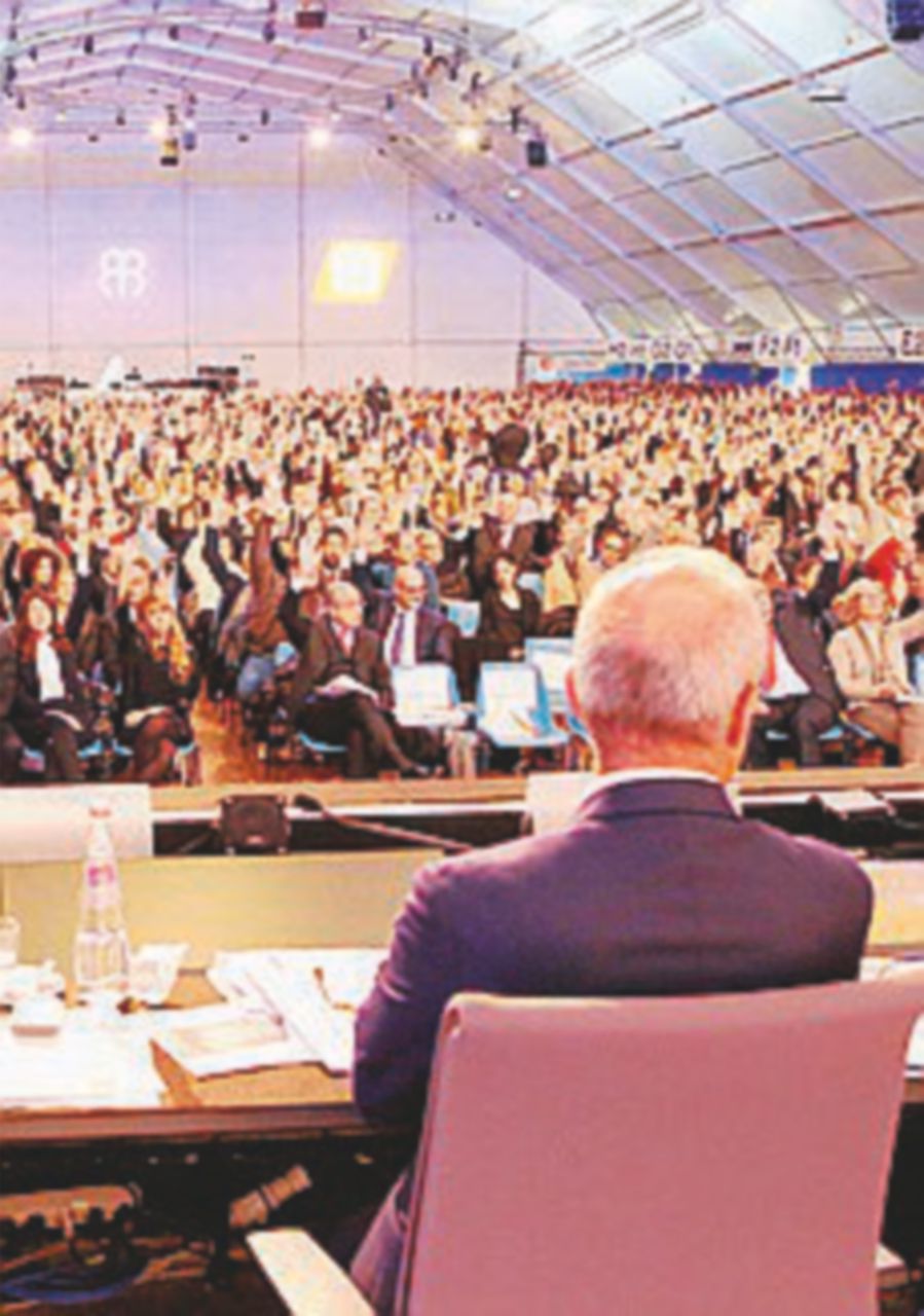 I clienti beffati da bond e azioni dicono sì alla conciliazione