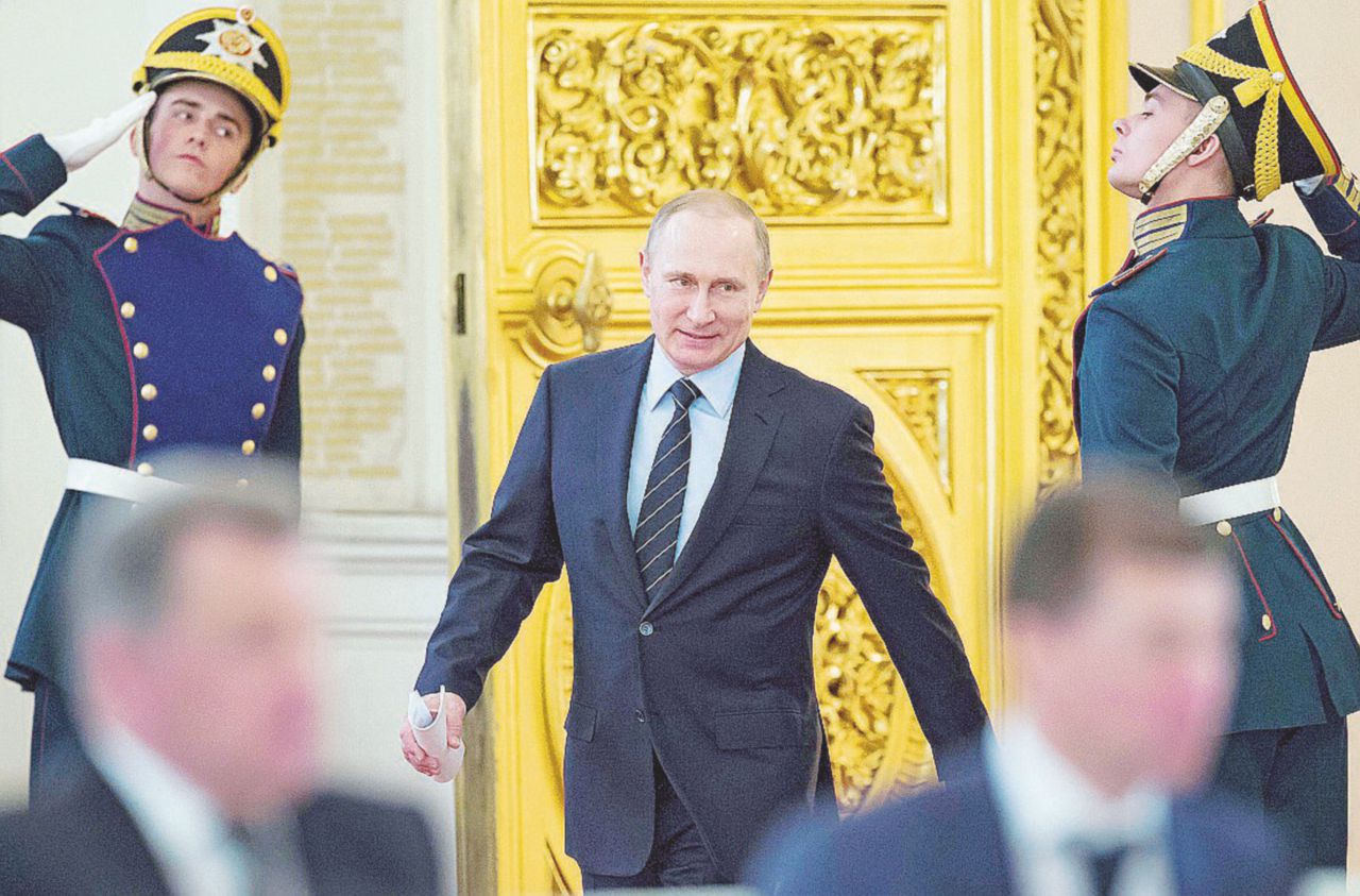 Copertina di Putin e il trucco di far pagare la crisi agli “amici” oligarchi