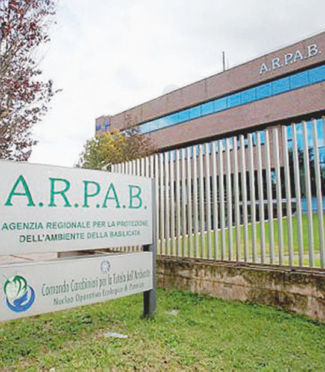 Sprechi, furti e la “talpa” di Eni: ecco chi vigila sui petrolieri