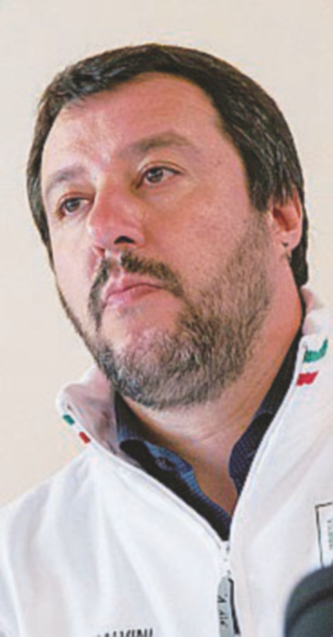 B. cambia mister al Milan e Salvini lo attacca