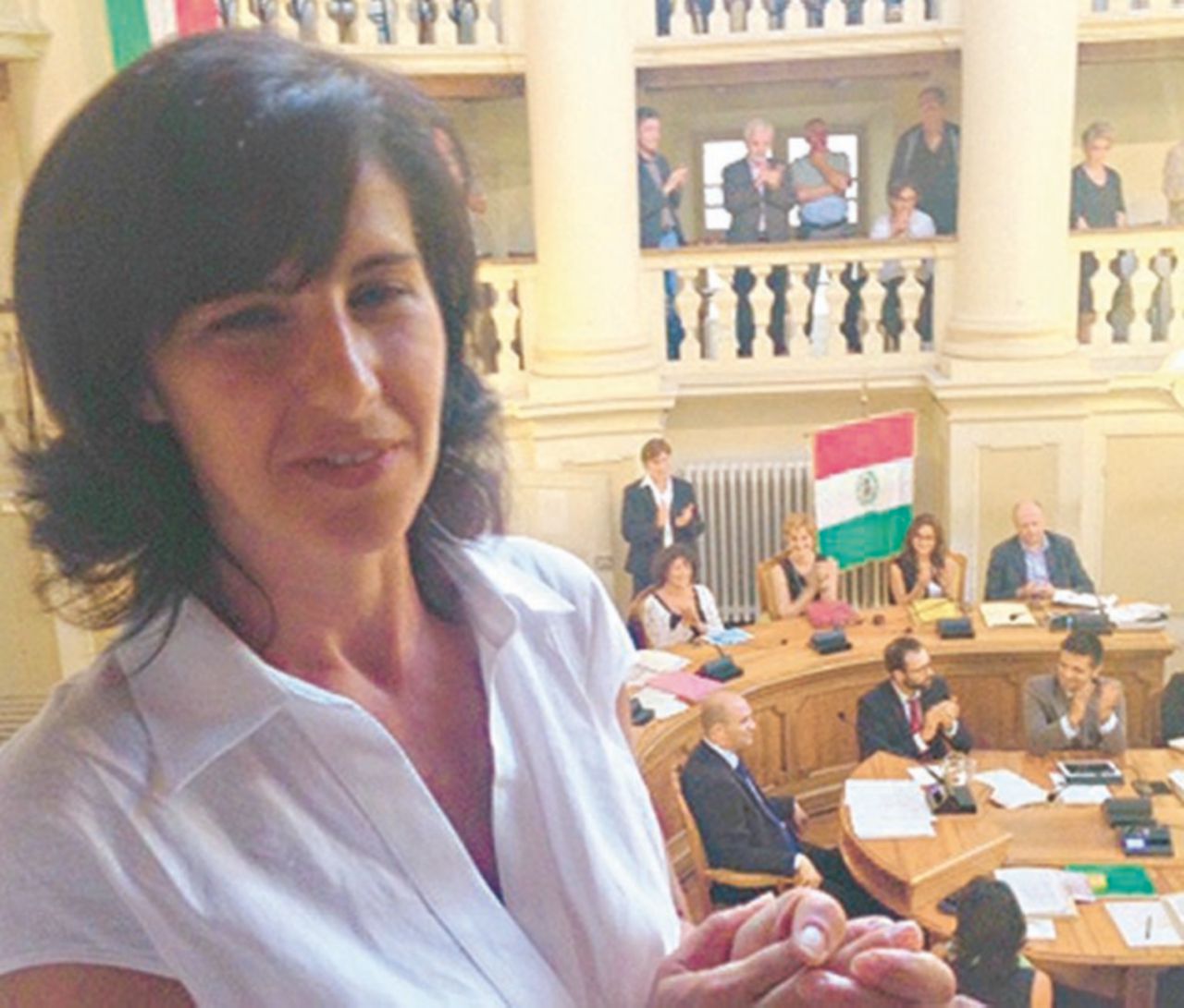 Copertina di I Servizi: “La moglie del sindaco di Reggio assunta per i voti dei calabresi a Delrio”