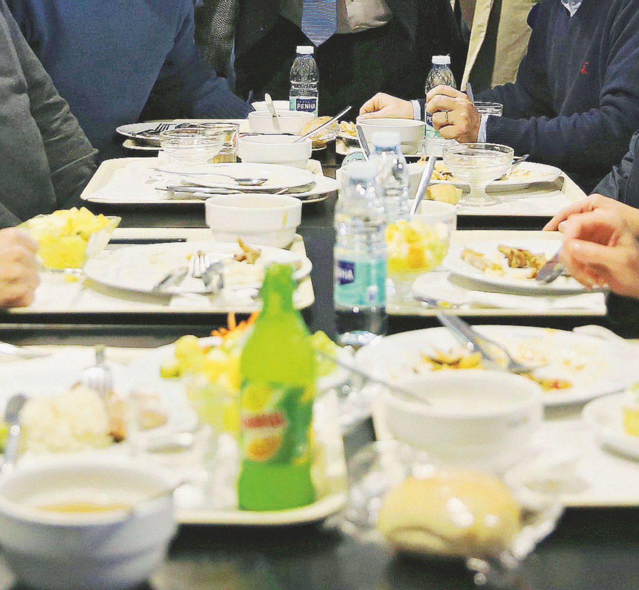 Copertina di “La buona alimentazione salva il cuore ma costa cara”