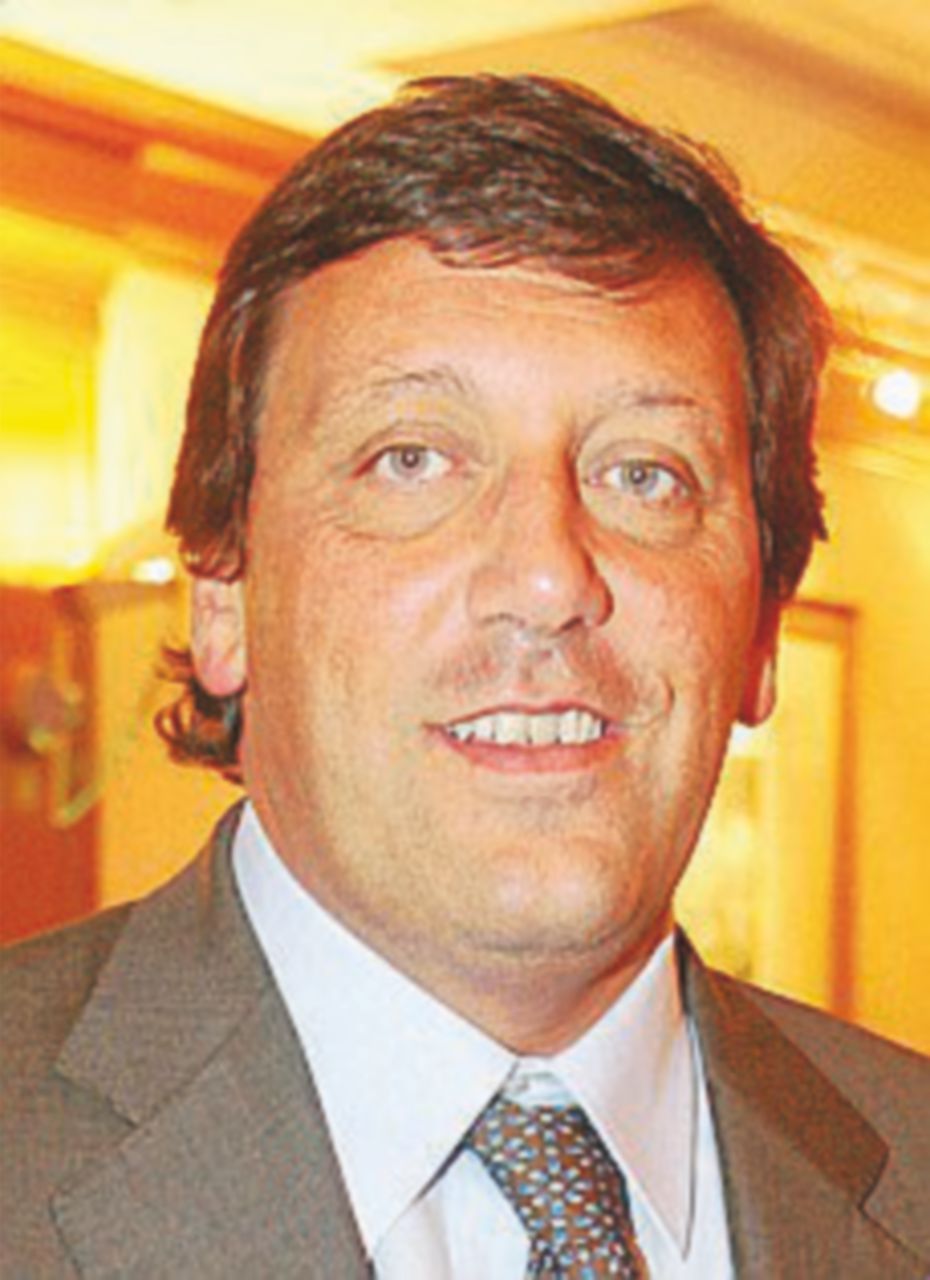 Abuso d’ufficio, truffa e falso: Di Stefano a processo