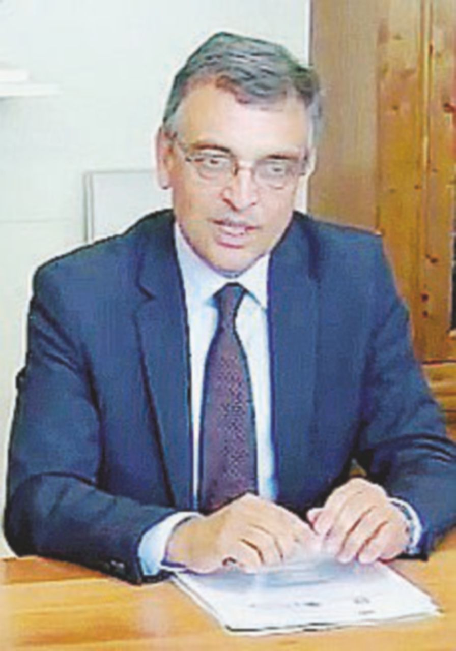 Rossi torna al Csm, “imbarazzando la Commissione”