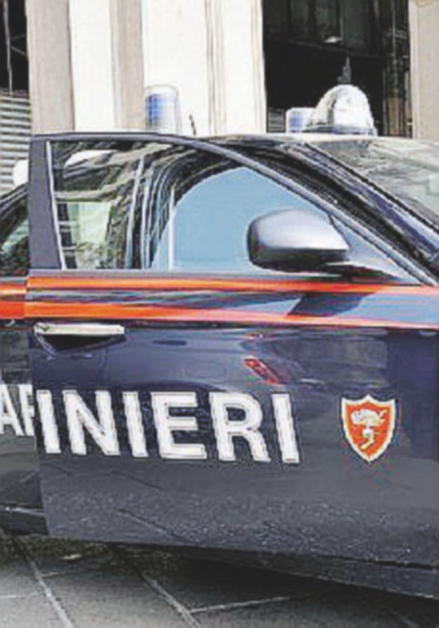 Marocchino fermato. Muore dentro l’auto dei carabinieri