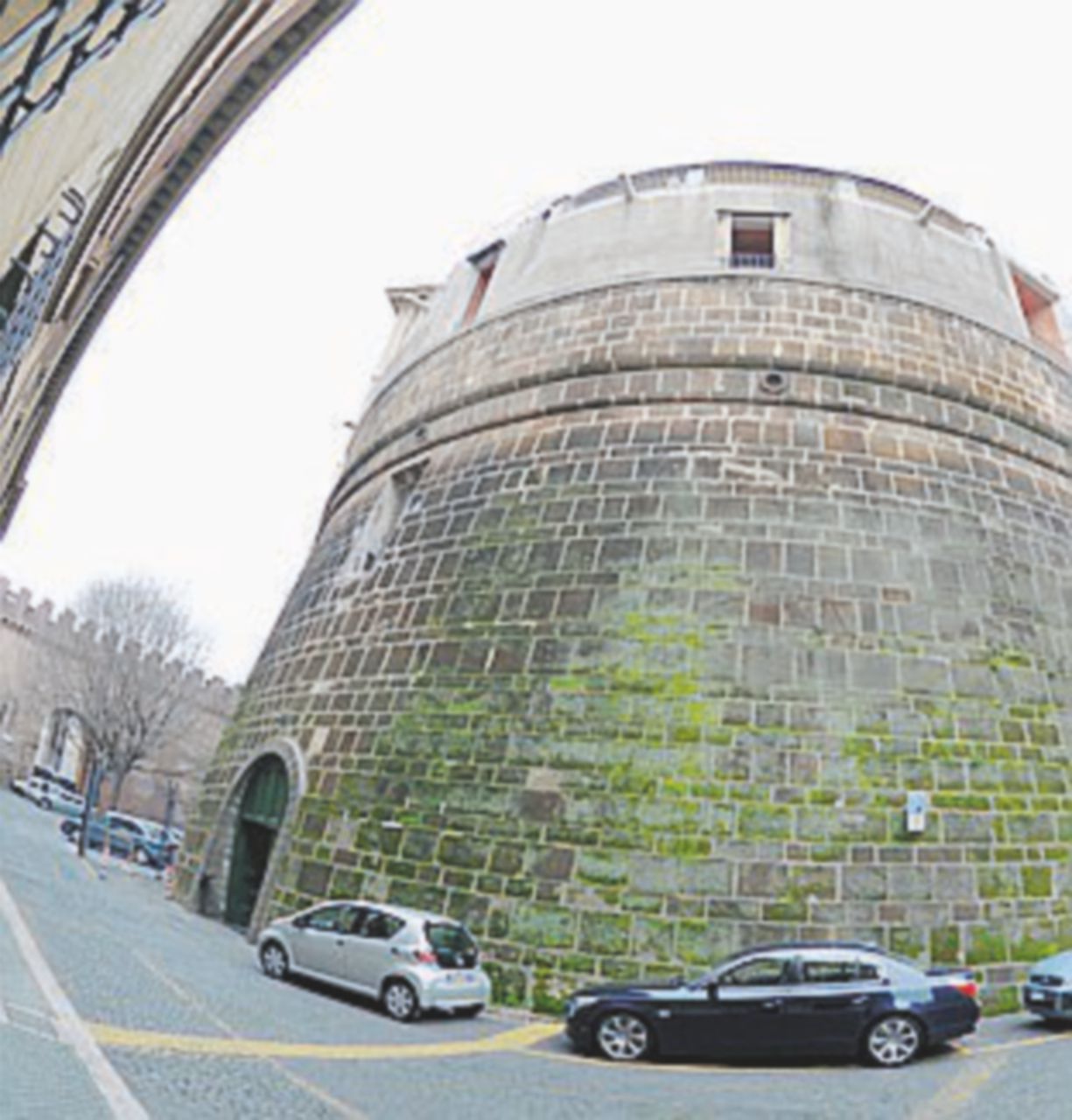 Finanza vaticana, operazioni sospette: “Sono triplicate: 544 nell’ultimo anno”