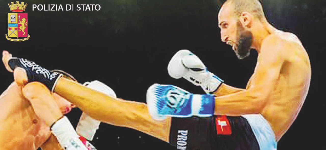 Coltelli e macellazioni. La strategia jihadista: “Ora abbattiamo l’Italia”