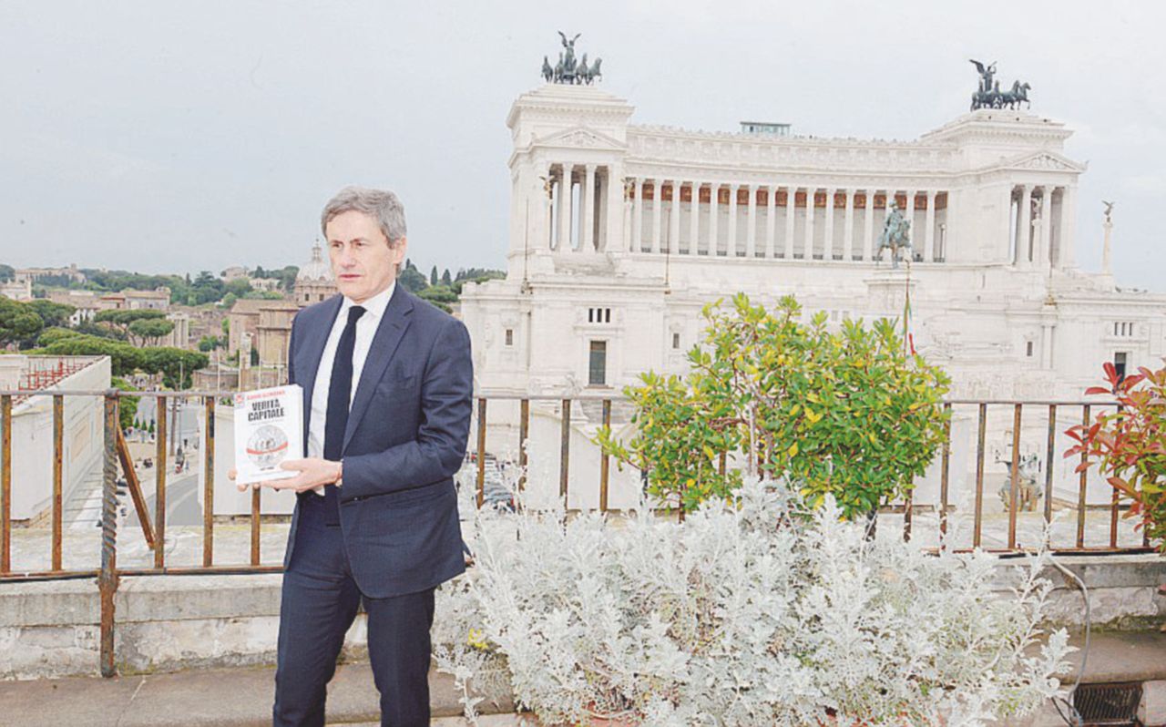 Camerati a(hi)noi, il passato che passa