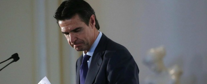 Panama Papers, si dimette il ministro dell’Industria spagnolo: Jose Manuel Soria