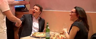 Copertina di Renzi a Napoli, pizza con la candidata Valente. E’ fotomania: ogni selfie un voto?