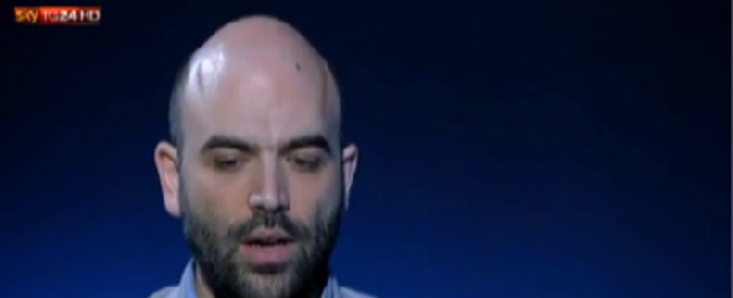 Copertina di Saviano a SkyTg24: “Sud riparte solo grazie ai migranti. Roma e Napoli? Governo non ci tiene”