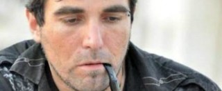 Copertina di Vittorio Arrigoni, 5 anni dalla morte. La madre Egidia: “Oggi non riconoscerebbe questa Ue disumana. Manca la sua voce”