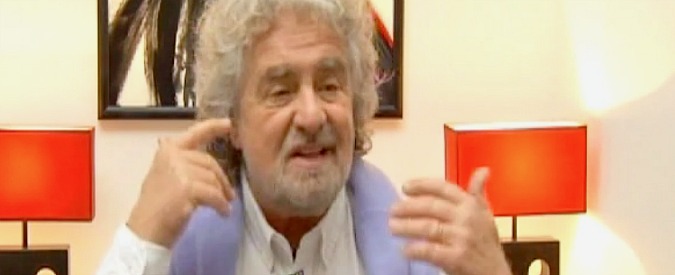 Copertina di Servizio Pubblico, Grillo ricorda la svolta: “Grazie al blog e all’incontro con Casaleggio”