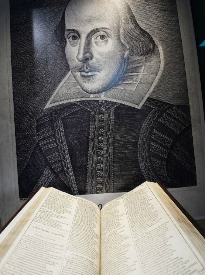 William Shakespeare, a 400 anni dalla morte tutti pazzi per Bill: dal cinema a Google (che gli dedica il Doodle)
