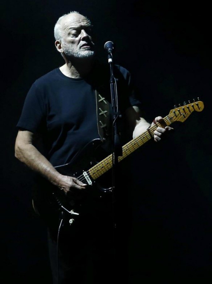 David Gilmour suona ancora a Pompei dopo il “non concerto” del 1971