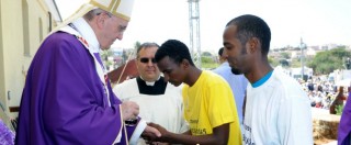 Copertina di Papa Francesco a Lesbo il 15 aprile per testimoniare sua vicinanza ai migranti