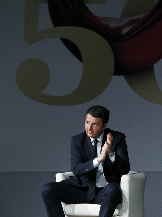 Vinitaly 2016, è bastato un giorno agli stand per bersi gli 80 euro di Renzi