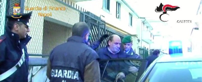Camorra, tangenti e appalti truccati per favorire Casalesi: in carcere anche l’ex sindaco di Santa Maria Capua Vetere
