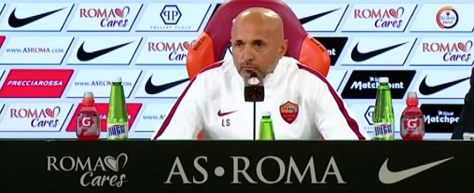 Copertina di Totti, Spalletti: “Per le sue giocate meriterebbe altri 6 anni. Ma non ci sono solo quelle”